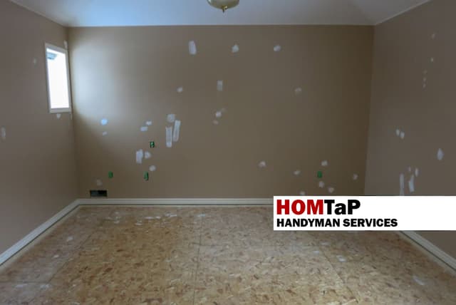 Medium Drywall Patch Repair (No Paint) service image